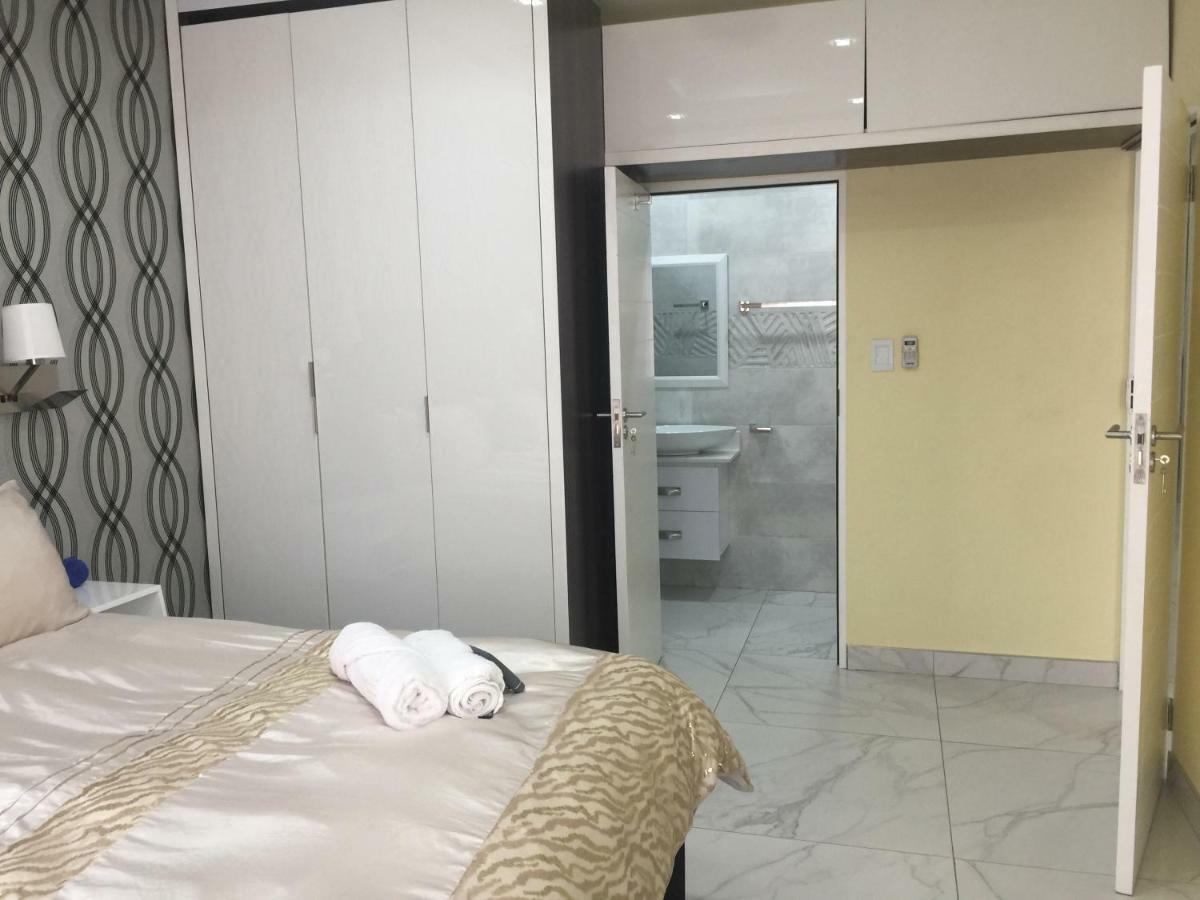 Aya Luxury Apartments 99 เดอร์บัน ภายนอก รูปภาพ